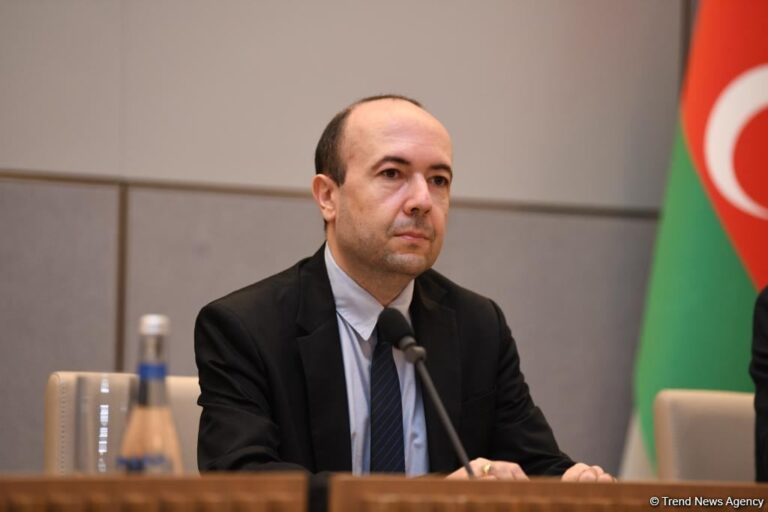 نائب وزير الخارجية الأذربيجاني يتحدث في المغرب حول الطاقة والأمن