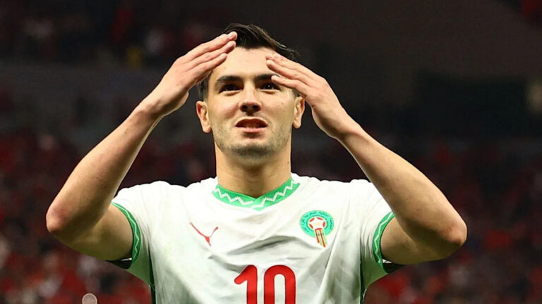 كيف أصبح دياز المولود في ملقة أيقونة المغرب الوطنية؟