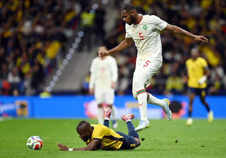 الظهور الأول لنجم فولهام في المغرب يشعل معركة علاقات عامة مع السنغال