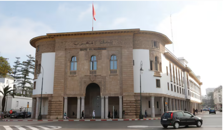 المغرب يبقي سعر الفائدة عند 2.25% وسط حالة من عدم اليقين العالمي