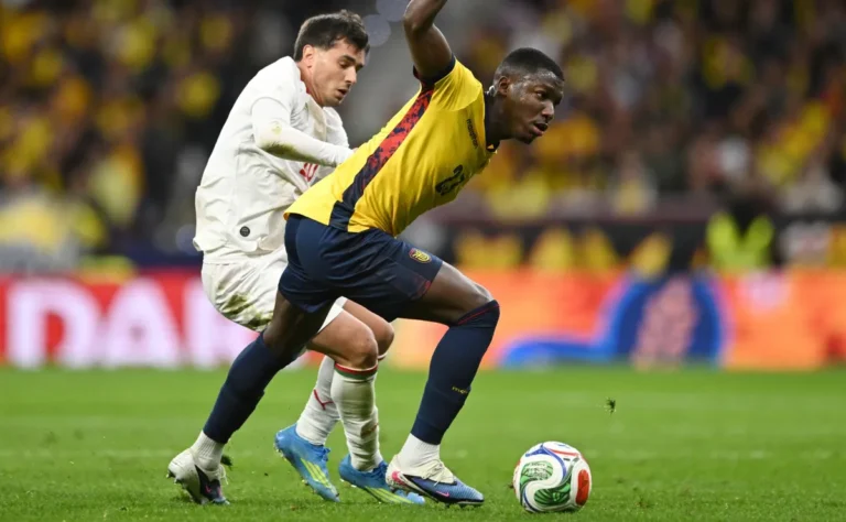 تمكن المغرب من تحقيق التعادل أمام الإكوادور في تعادل مثير للغاية 1-1 على ملعب متروبوليتانو في ودية 2026 الدولية. تمكن المغرب من تحقيق التعادل أمام الإكوادور في تعادل مثير للغاية 1-1 على ملعب متروبوليتانو في ودية 2026 الدولية.