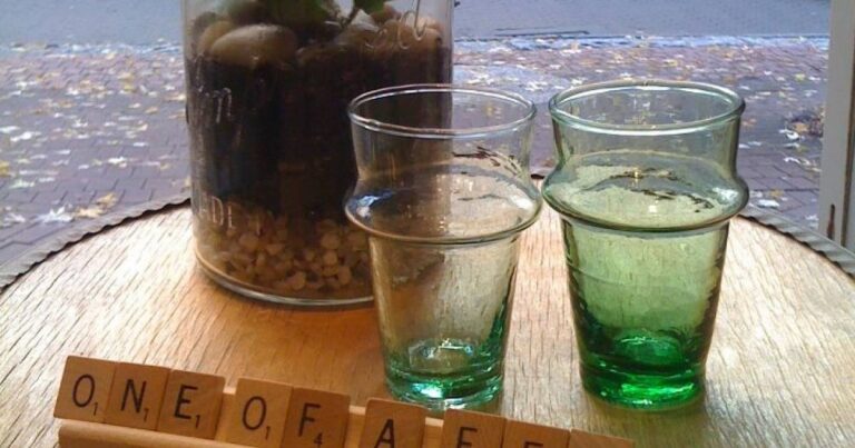 يلتقي المغرب مع جاستاون في متجر Twenty One Tonnes المنبثق