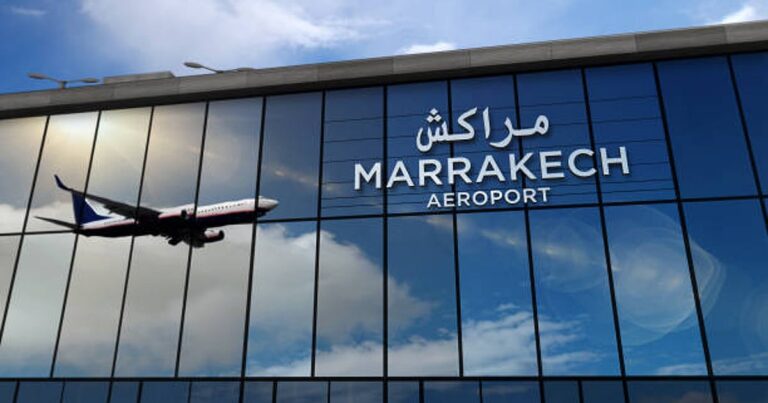 تهدف الرحلات الجوية المباشرة إلى وصول 100000 هندي تهدف الرحلات الجوية المباشرة إلى وصول 100000 هندي